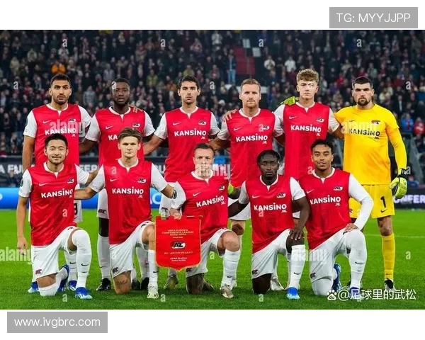 欧洲豪门鏖战再起年轻新星闪耀赛场引发全球球迷热议狂潮声浪四起 欧洲豪门鏖战再起年轻新星闪耀赛场引发全球球迷热议狂潮声浪四起